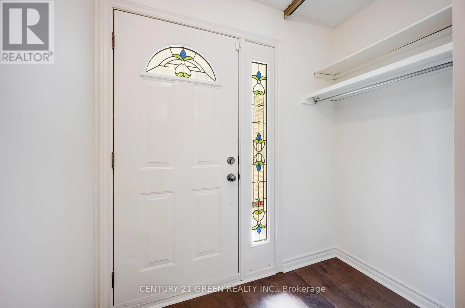 22 DAVENRICH COURT