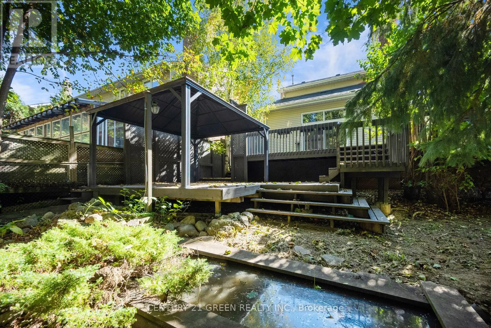 22 DAVENRICH COURT