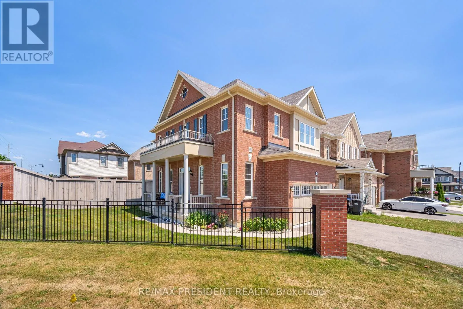 581 EDENBROOK HILL DRIVE