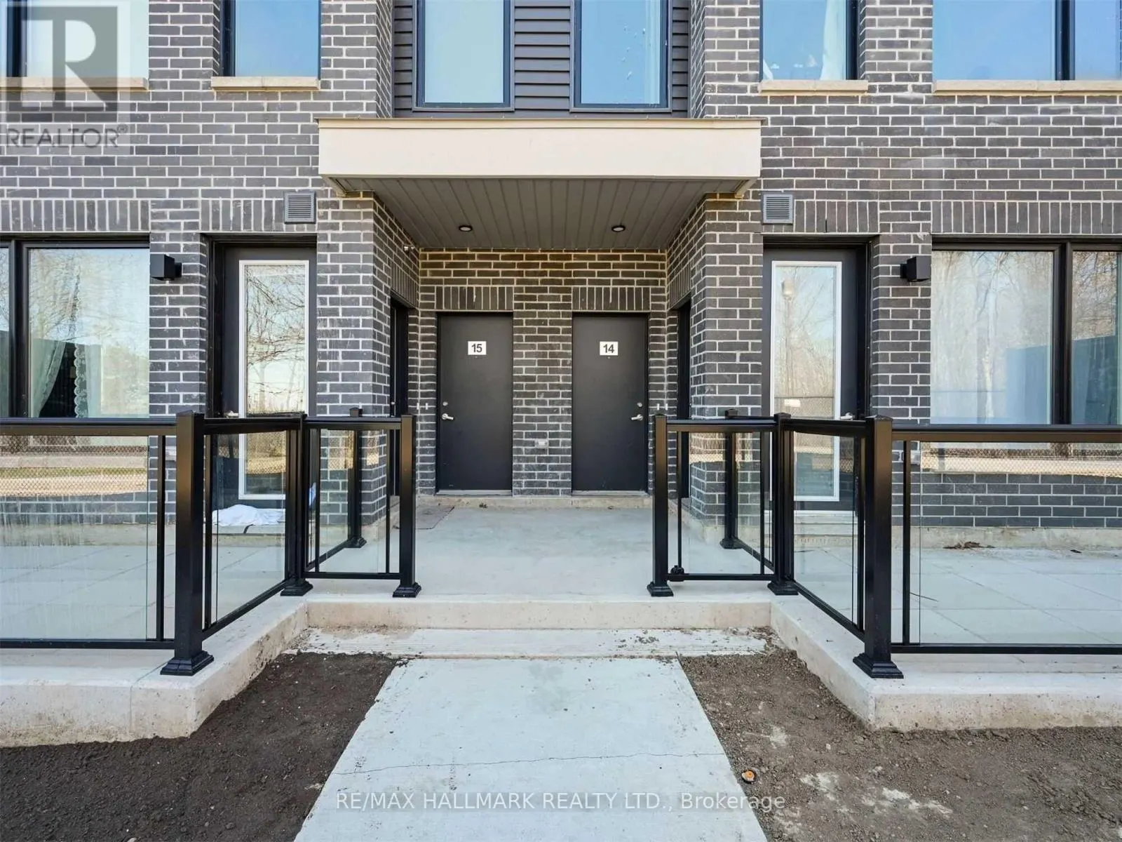 14 - 3483 WIDDICOMBE WAY