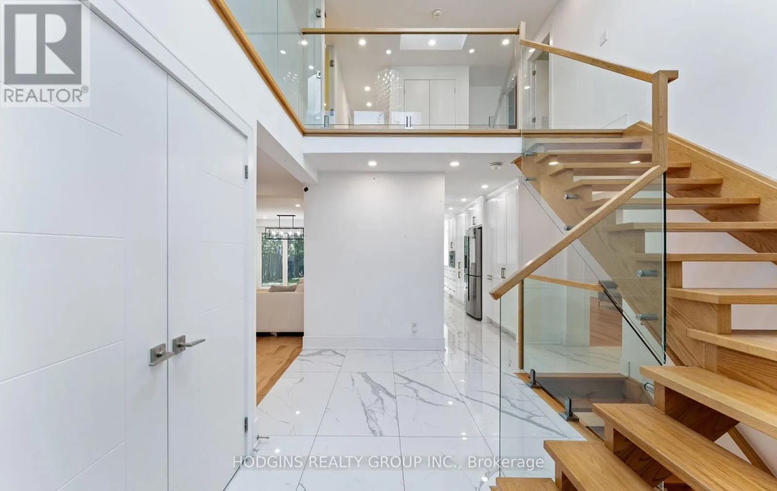 1670 CAVERLY COURT