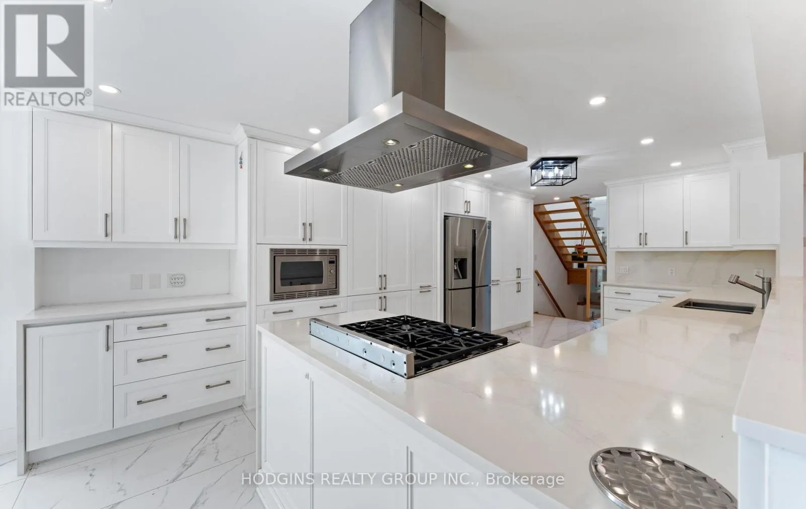 1670 CAVERLY COURT