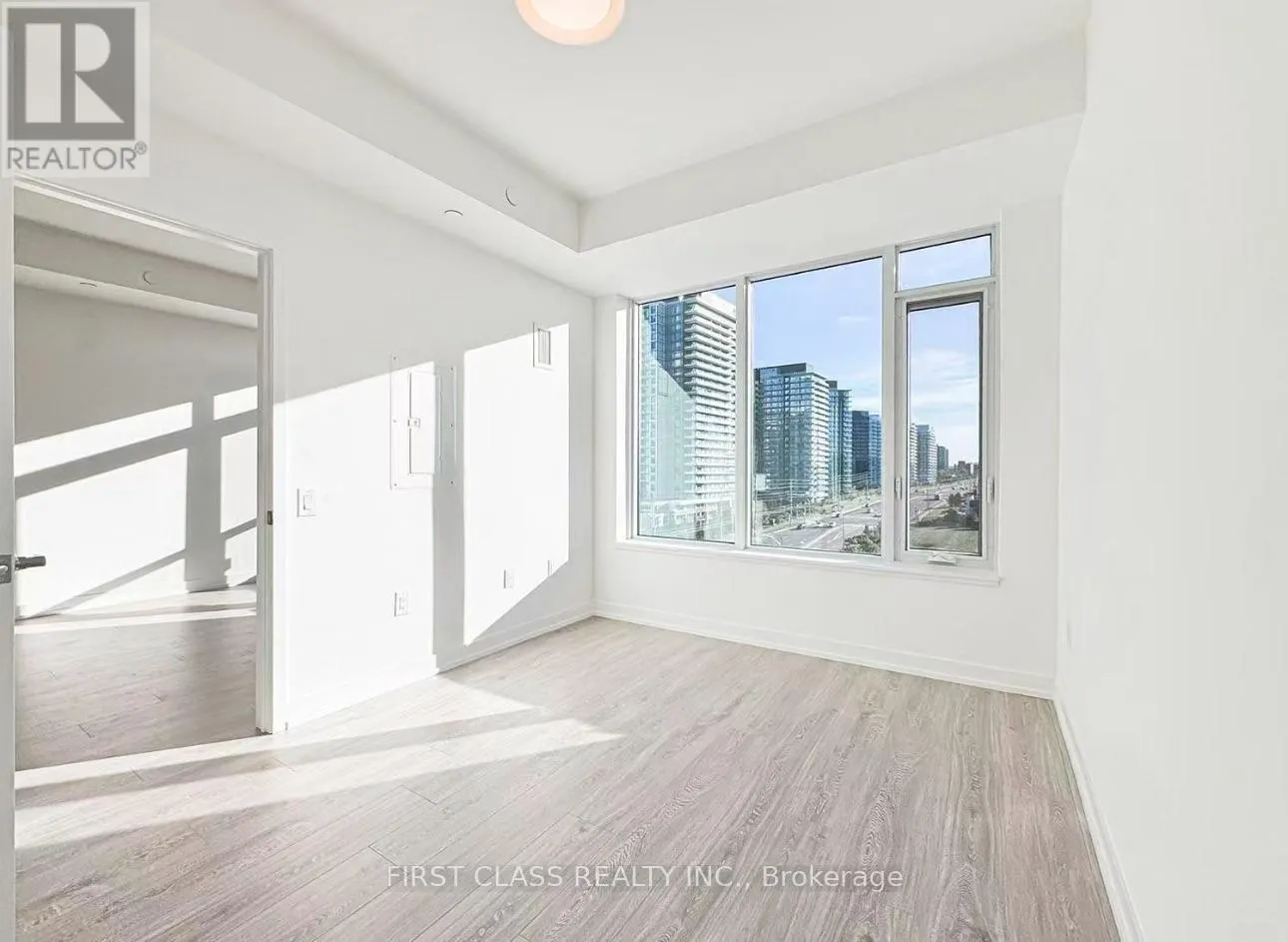 920 - 2485 EGLINTON AVENUE W