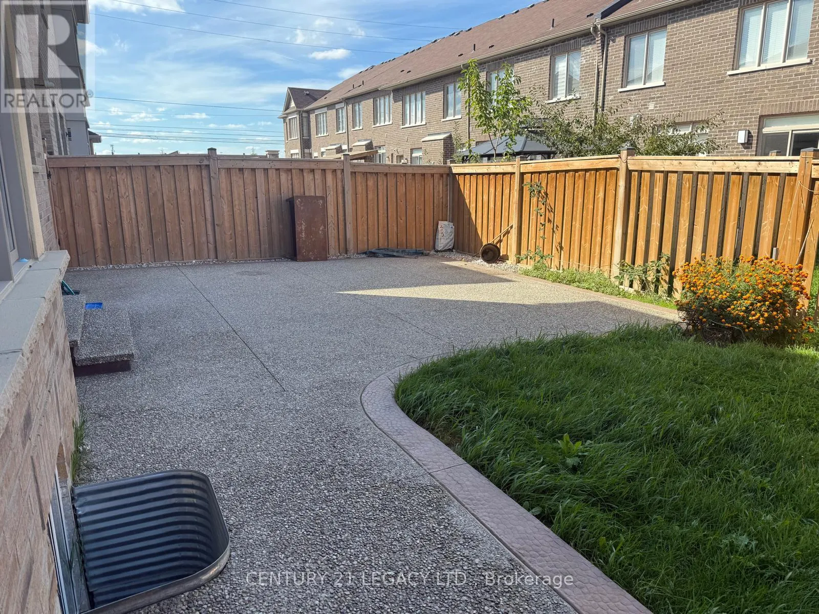 8 GEORGE GRAY DRIVE