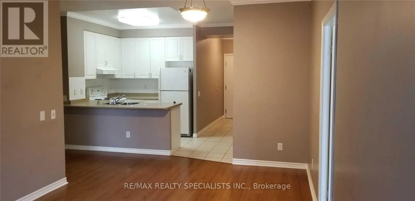 221 - 25 KINGSBRIDGE GARDEN CIRCLE