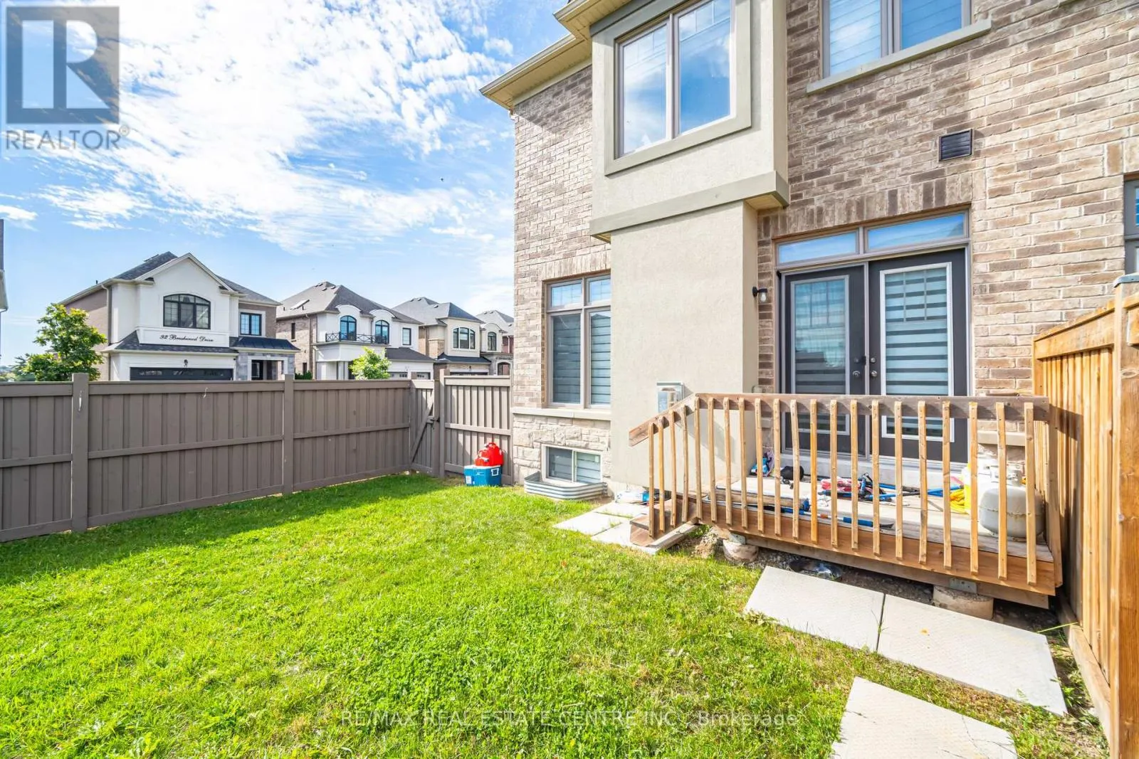 73 BRUSHWOOD DRIVE