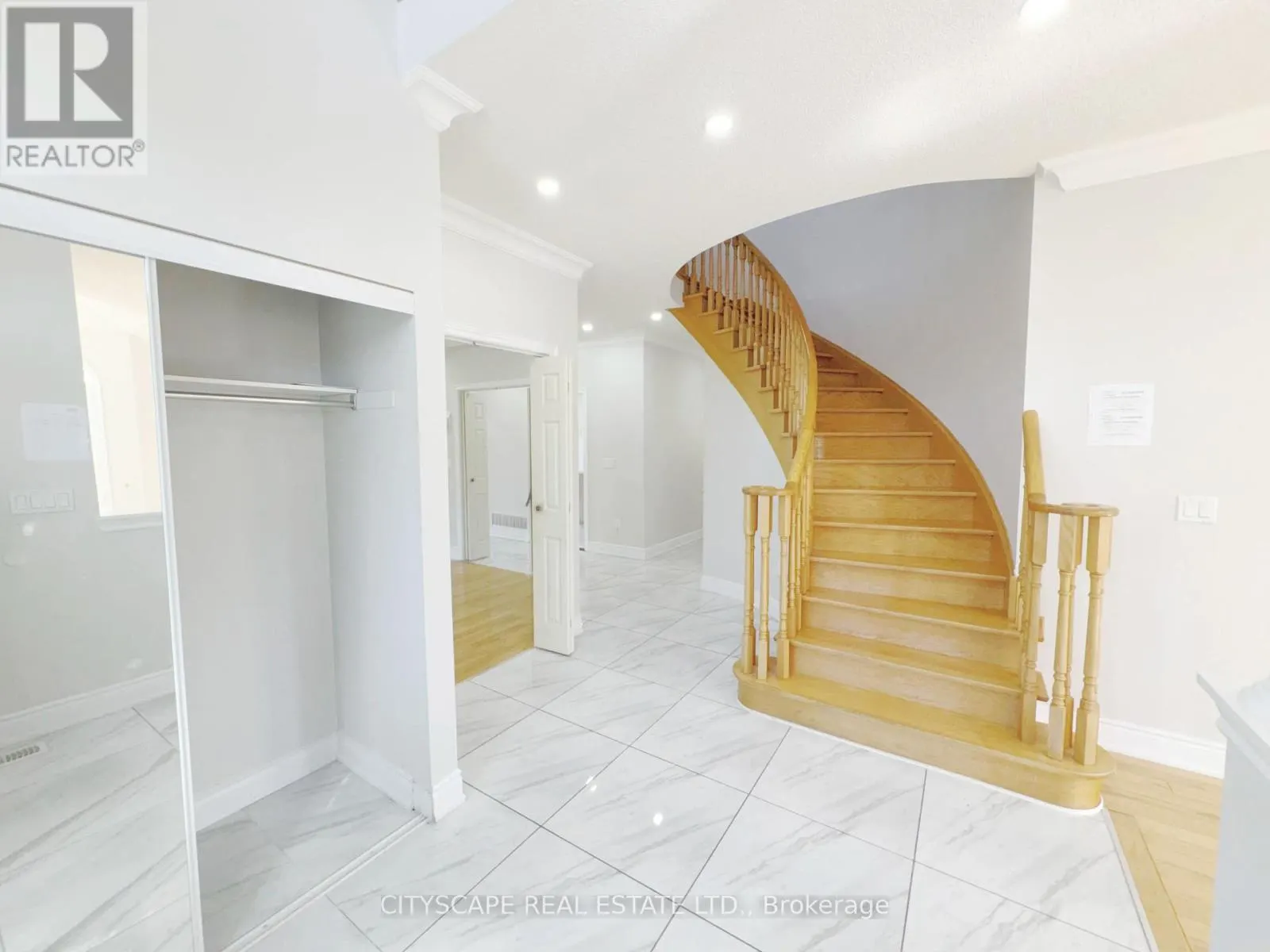 23 BRENTCLIFF DRIVE