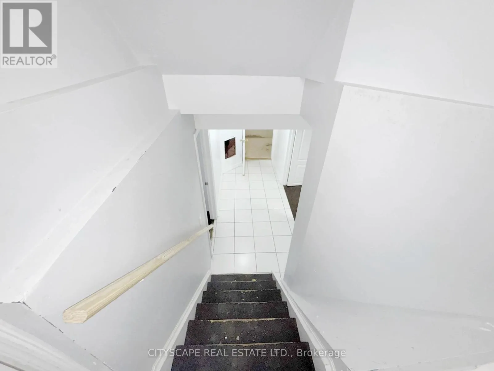 23 BRENTCLIFF DRIVE