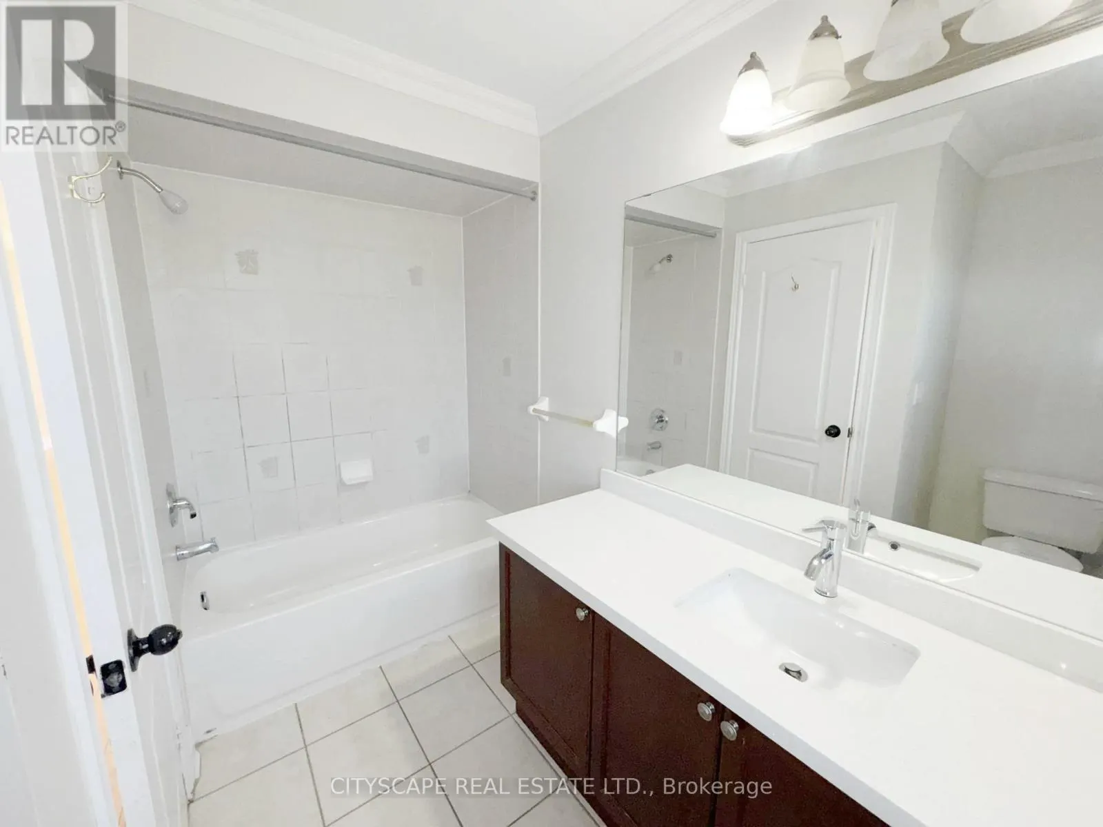 23 BRENTCLIFF DRIVE