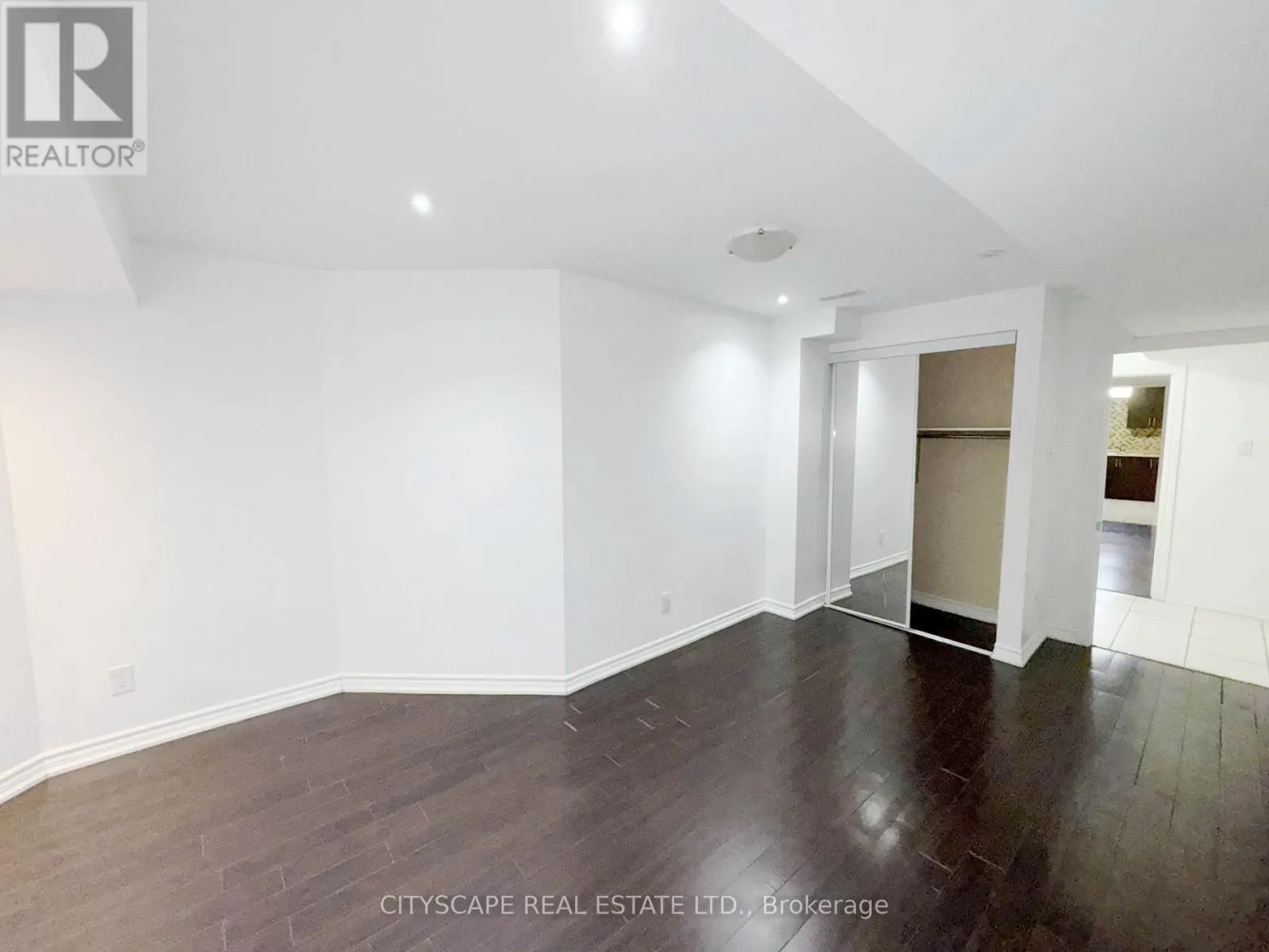 23 BRENTCLIFF DRIVE