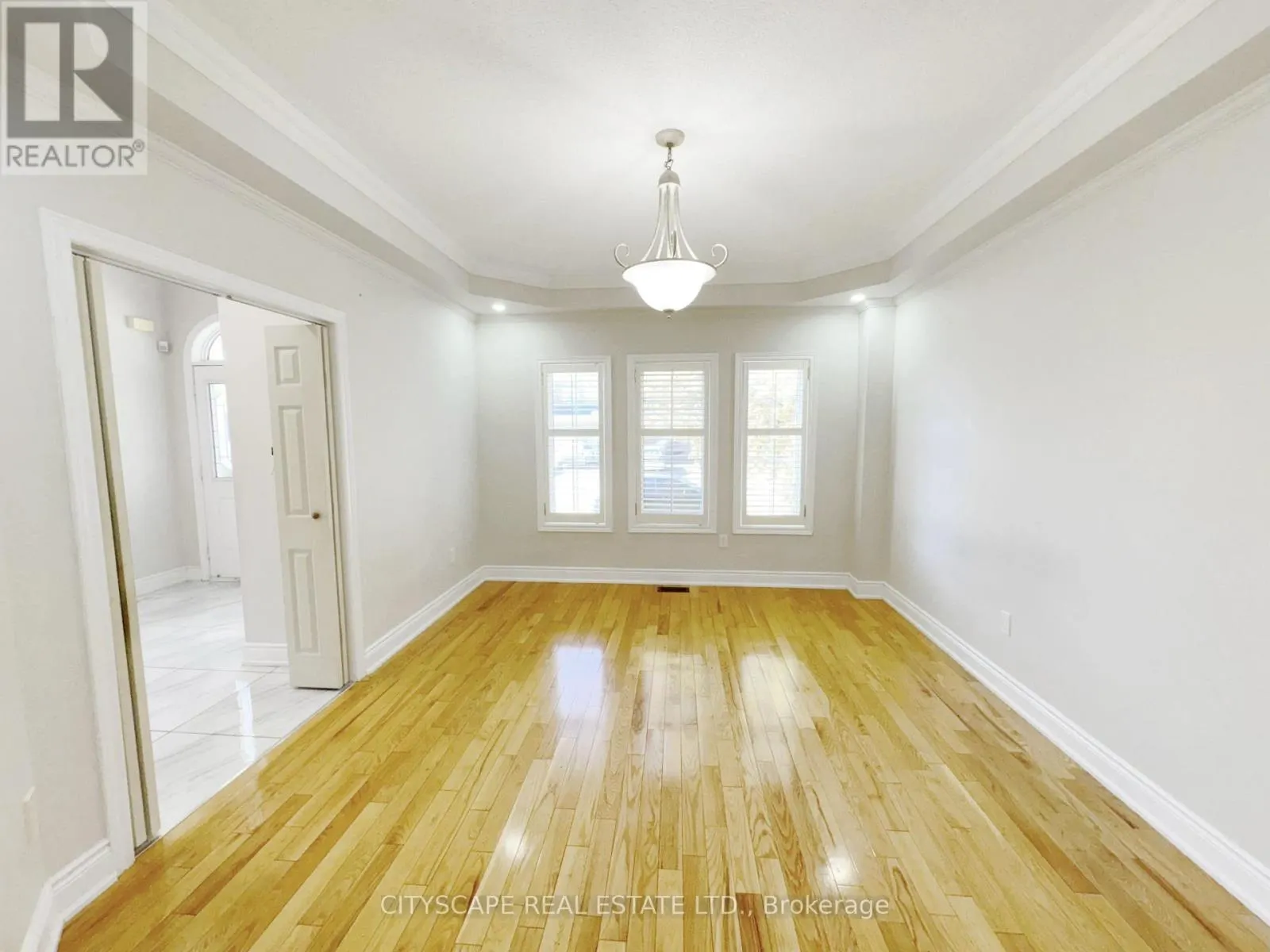 23 BRENTCLIFF DRIVE