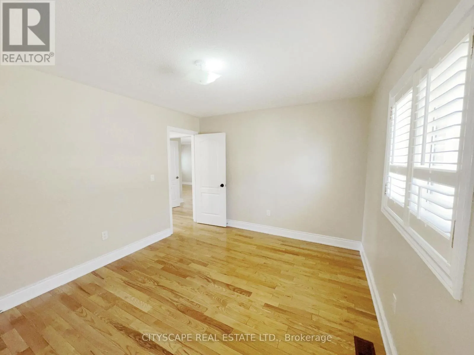 23 BRENTCLIFF DRIVE