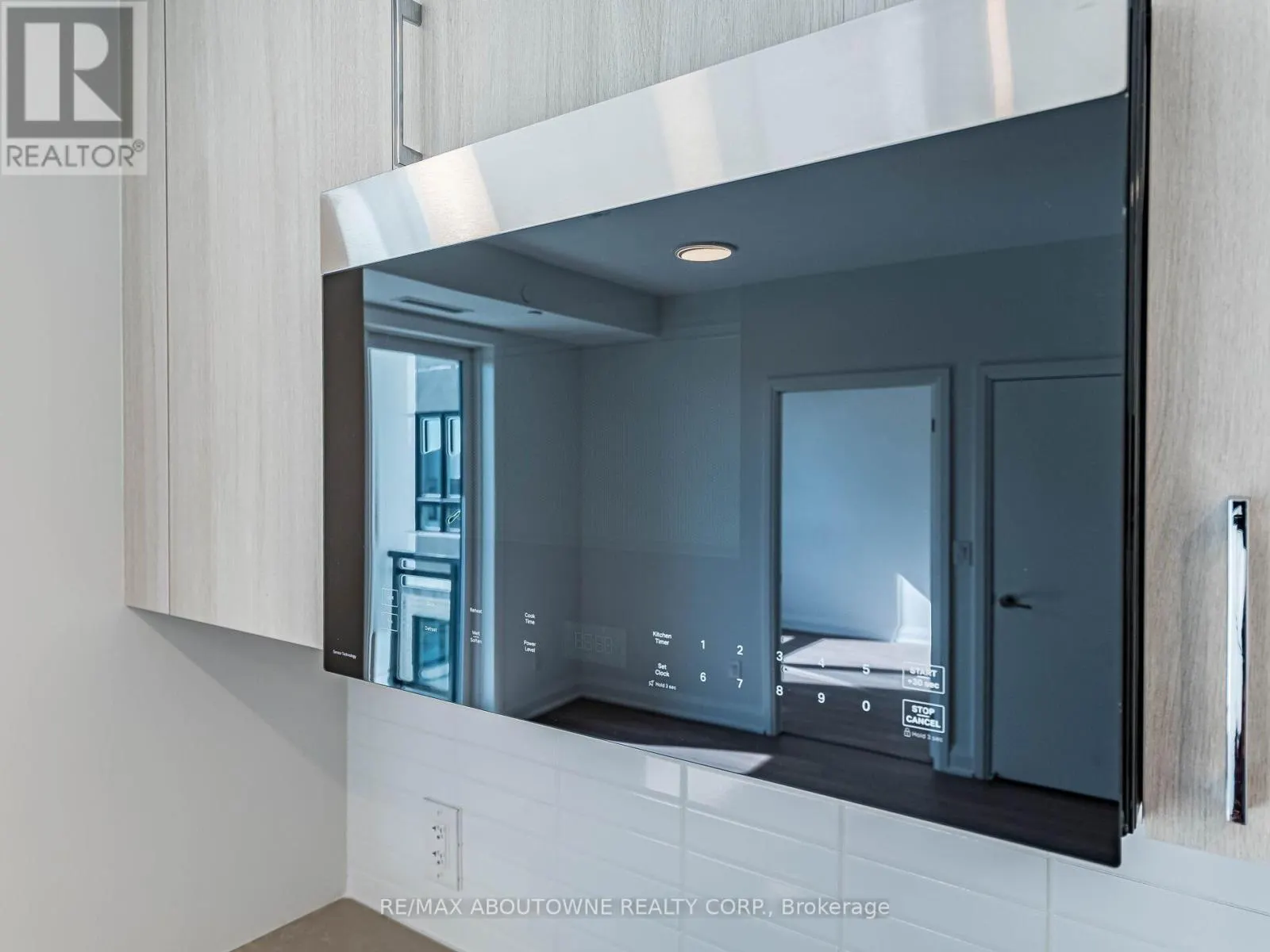 308 - 3250 CARDING MILL TRAIL