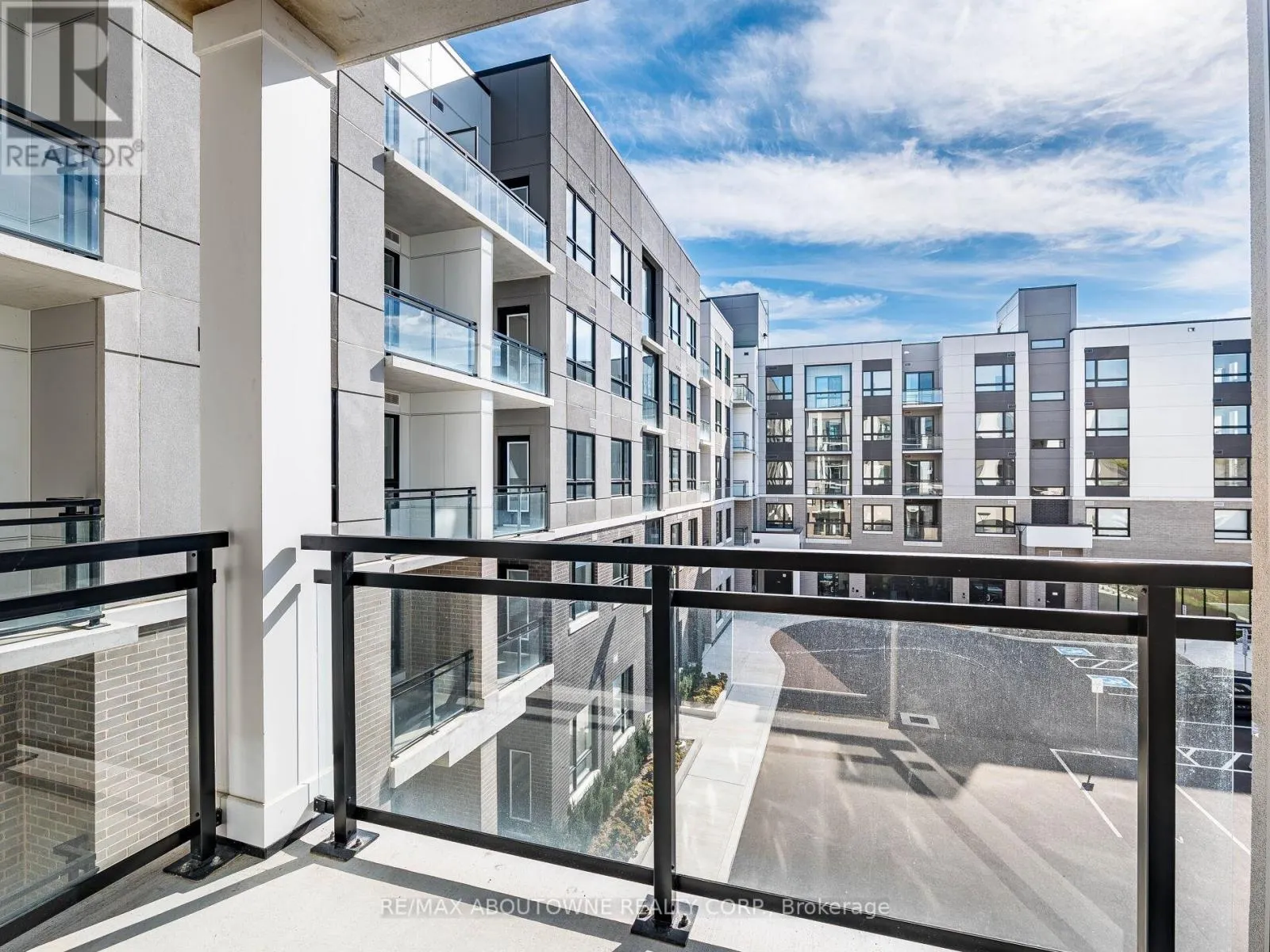 308 - 3250 CARDING MILL TRAIL