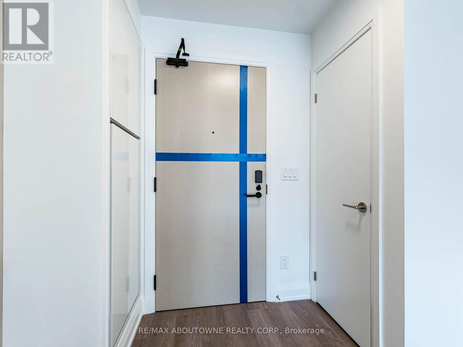 308 - 3250 CARDING MILL TRAIL