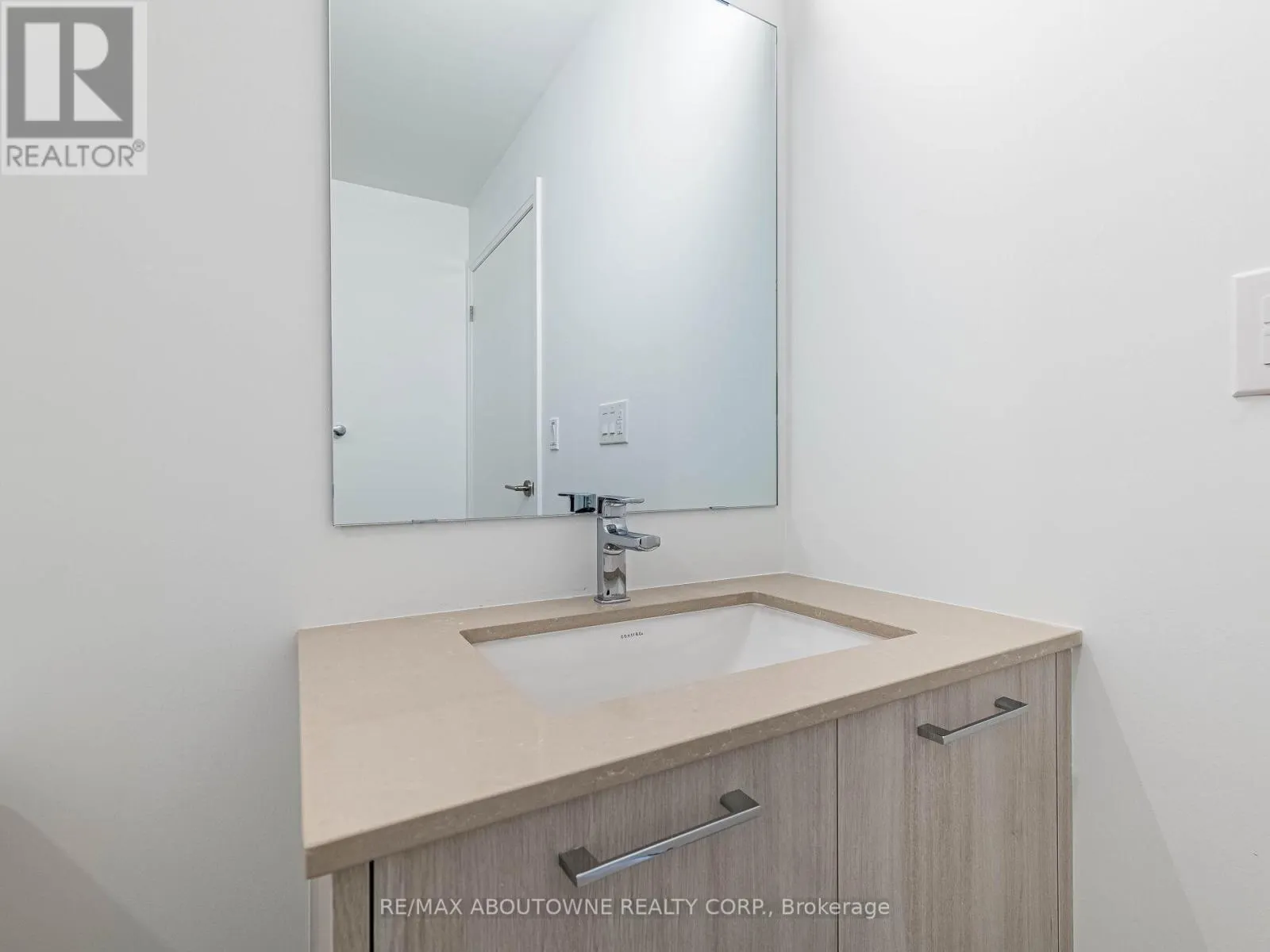 308 - 3250 CARDING MILL TRAIL