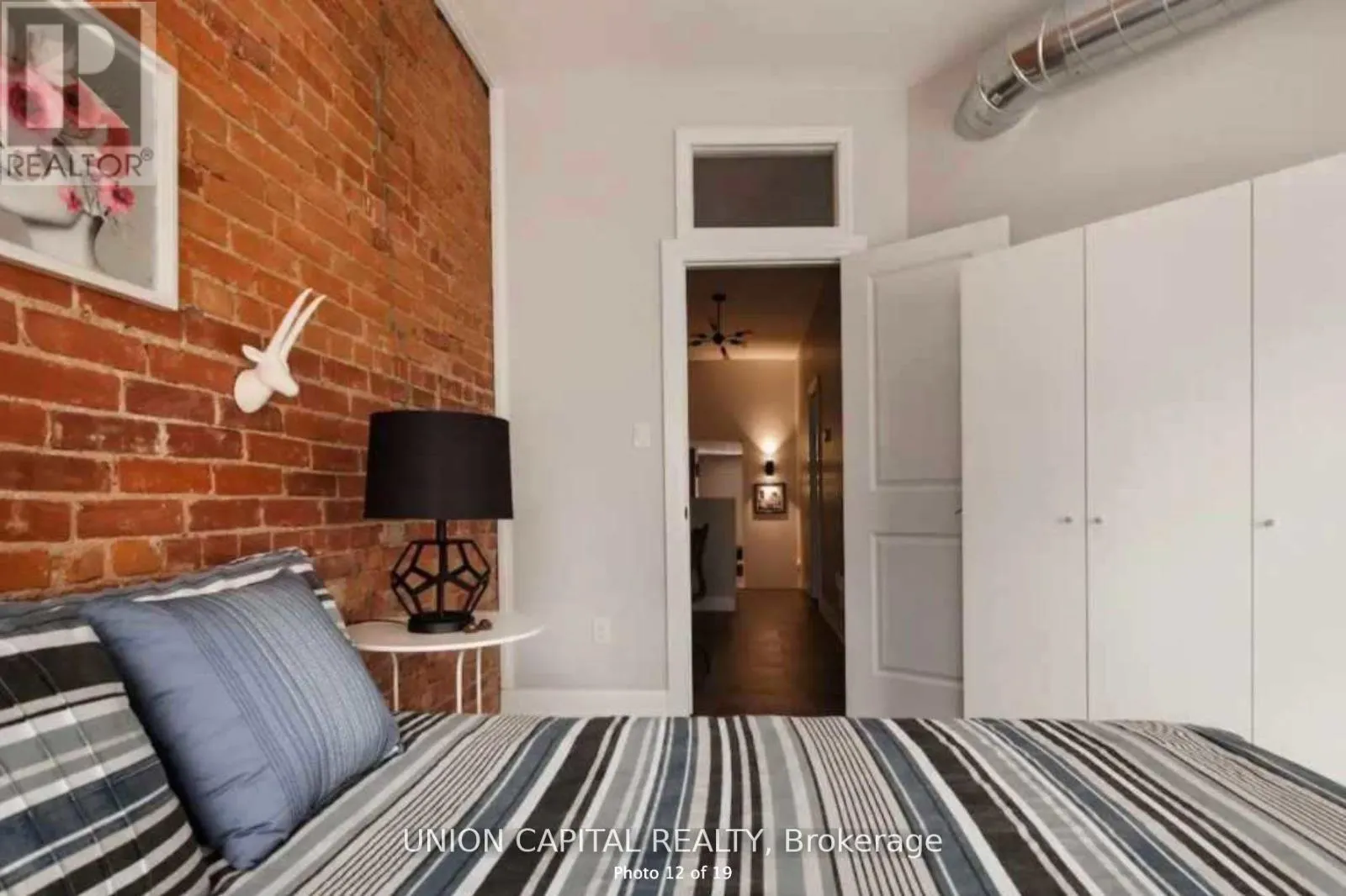 UPPER - 1412 QUEEN STREET W