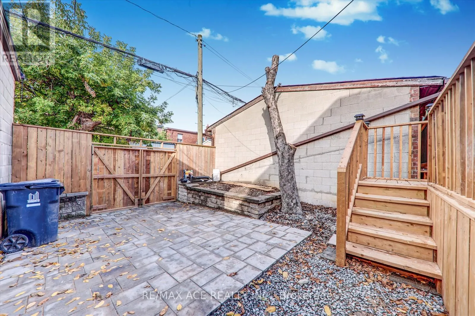 734 BROCK AVENUE