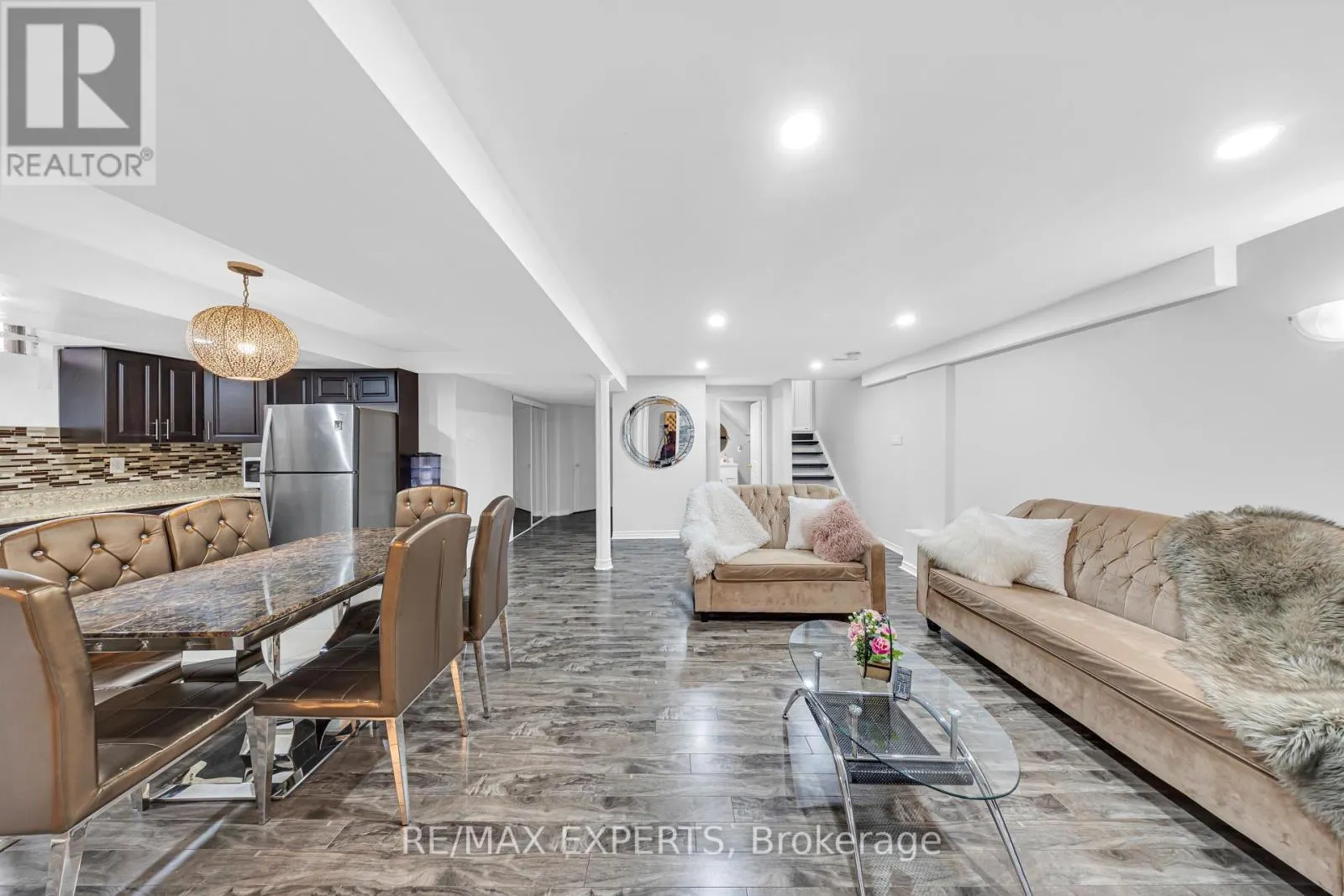 1103 BLUEHERON BOULEVARD