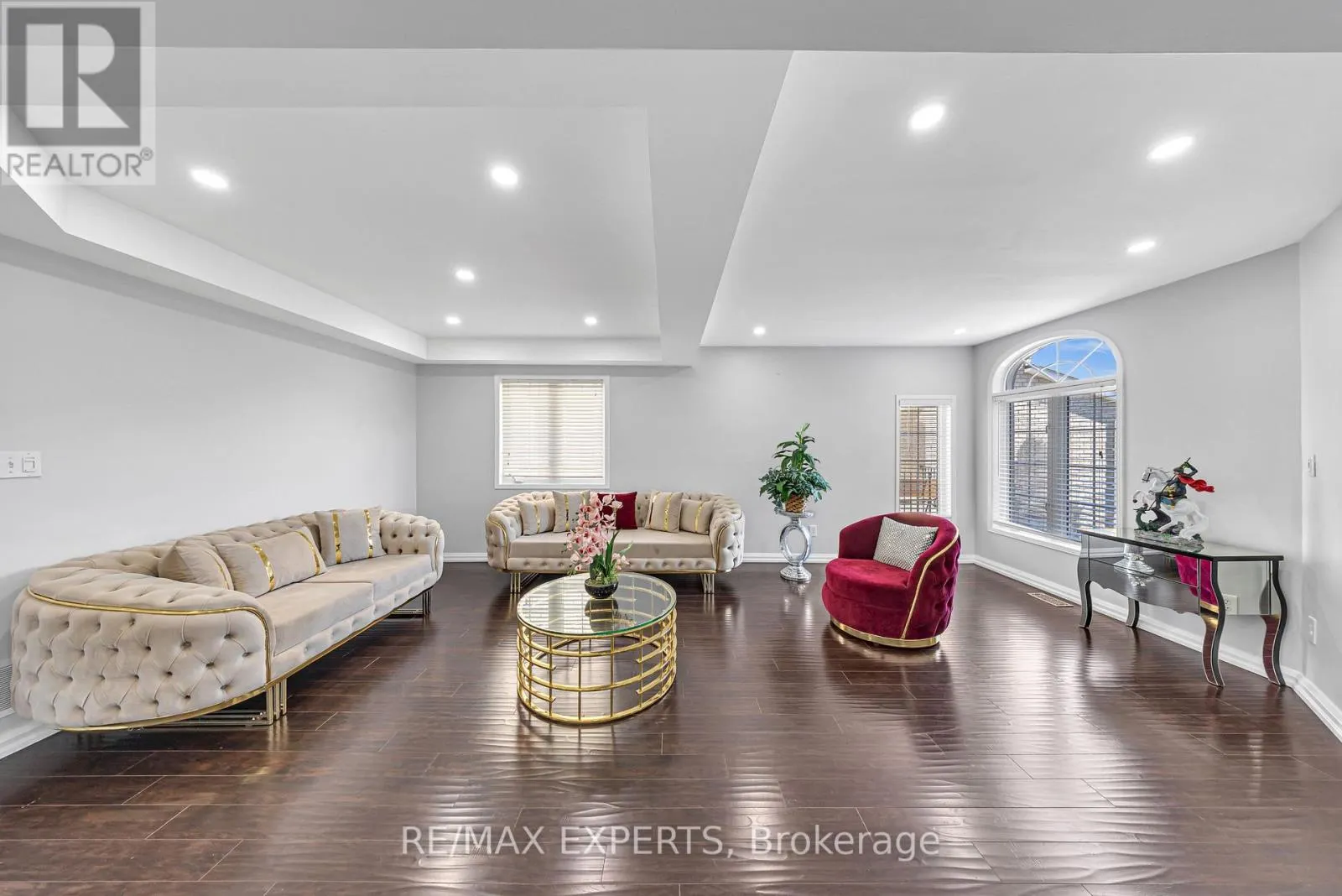 1103 BLUEHERON BOULEVARD
