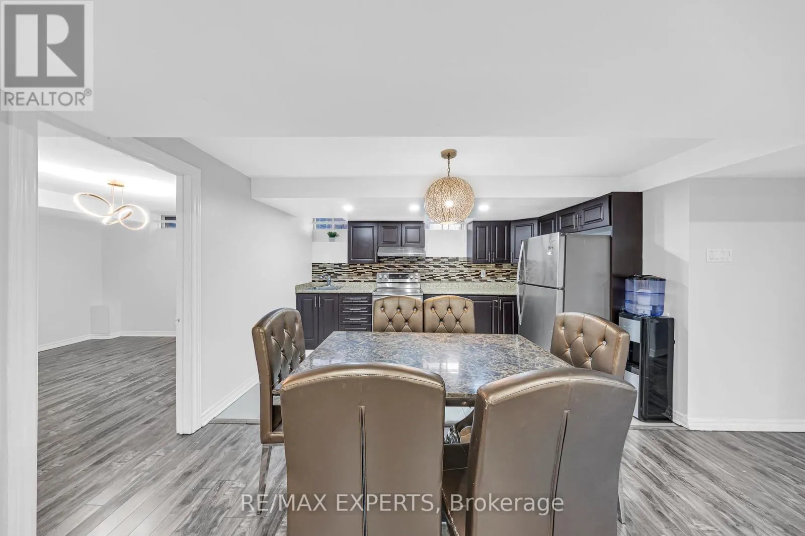 1103 BLUEHERON BOULEVARD
