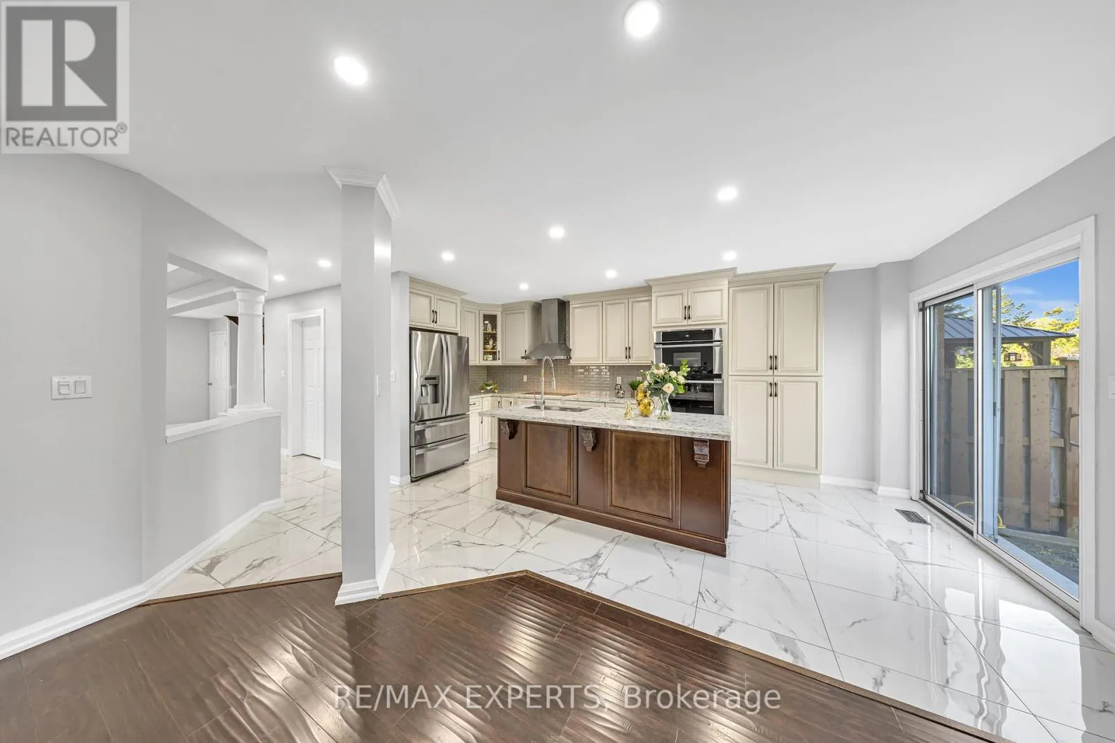 1103 BLUEHERON BOULEVARD