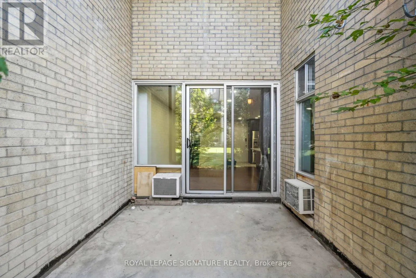 51 - 1624 BLOOR STREET