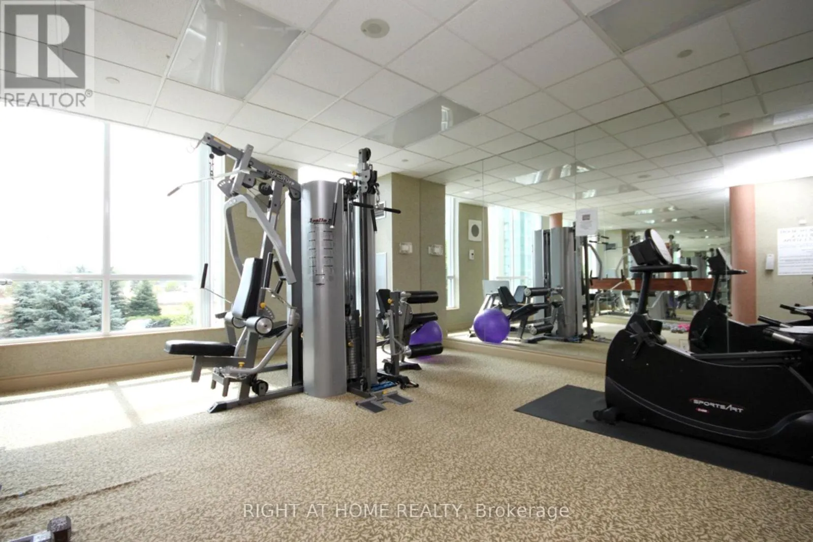 1211 - 2545 ERIN CENTRE BOULEVARD