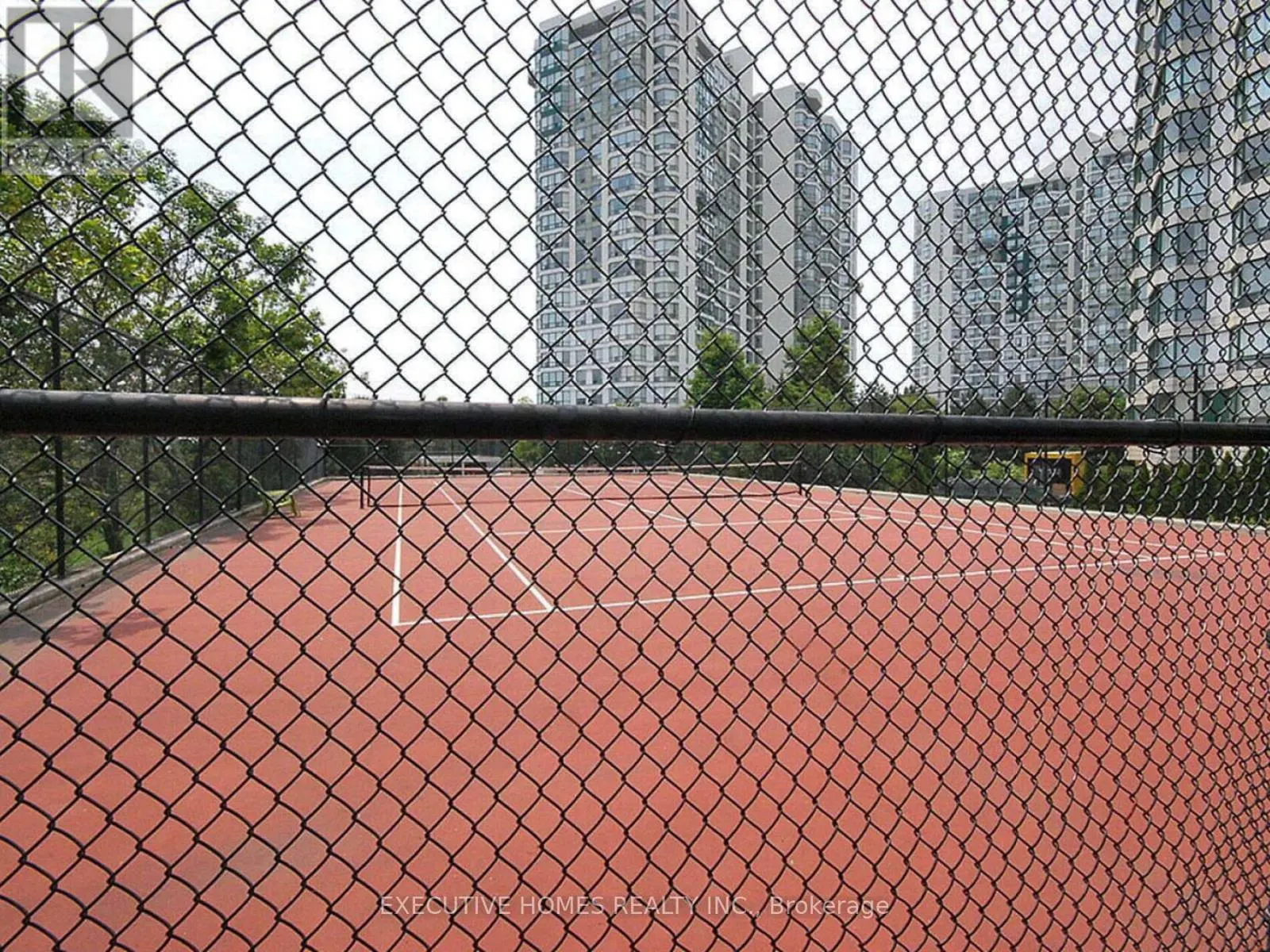1504 - 4450 TUCANA COURT