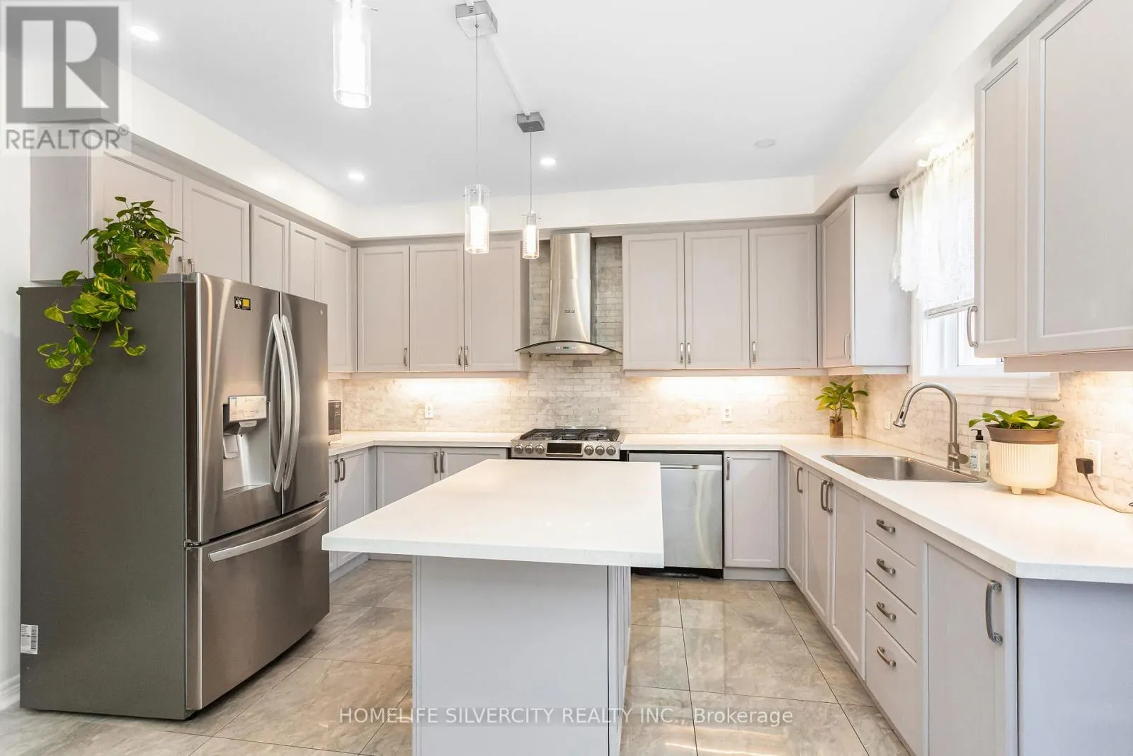 7 OKANAGAN DRIVE