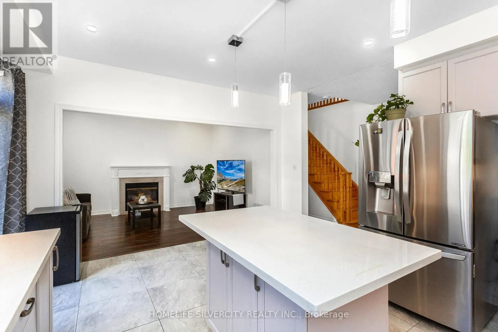 7 OKANAGAN DRIVE