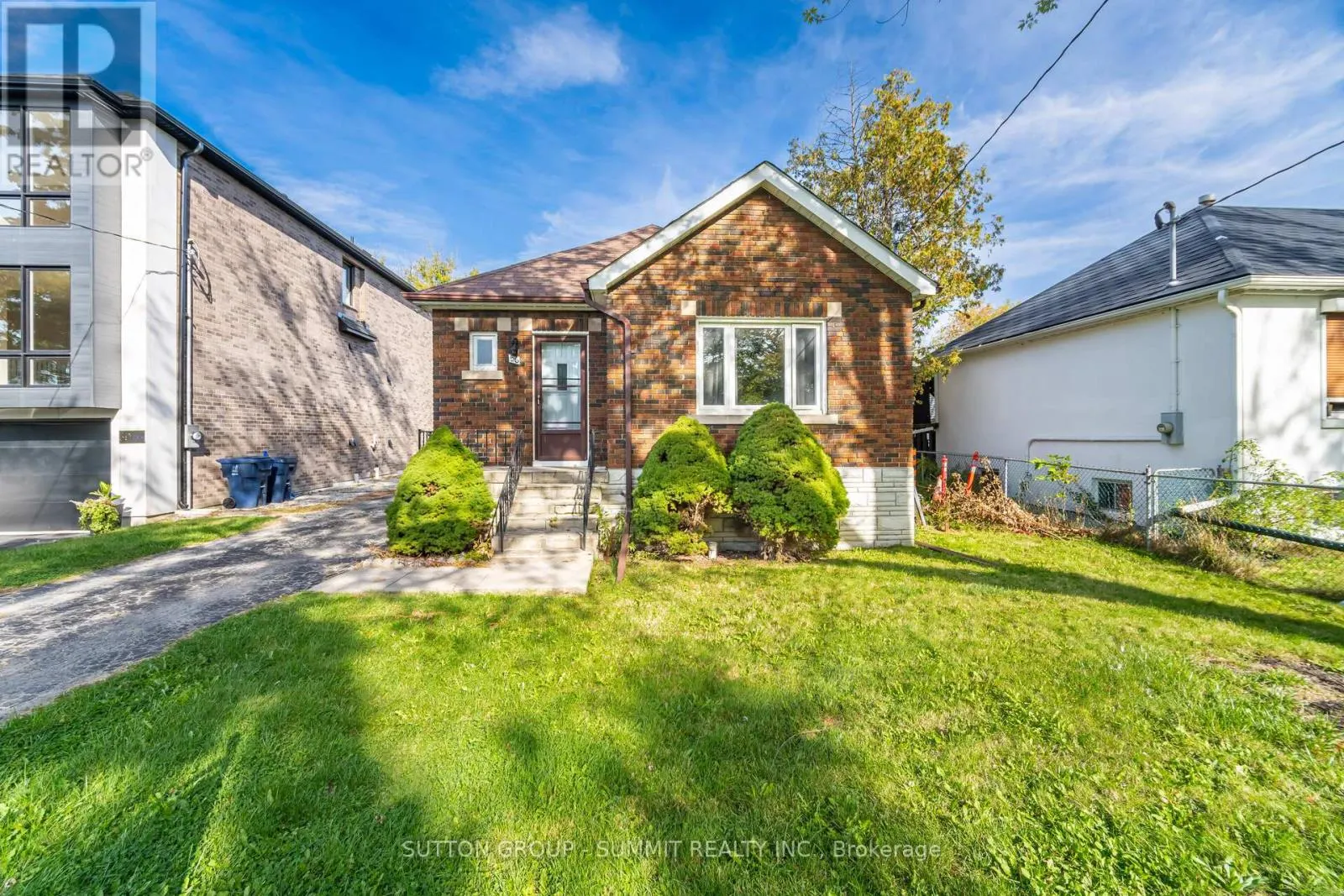56 ASH CRESCENT