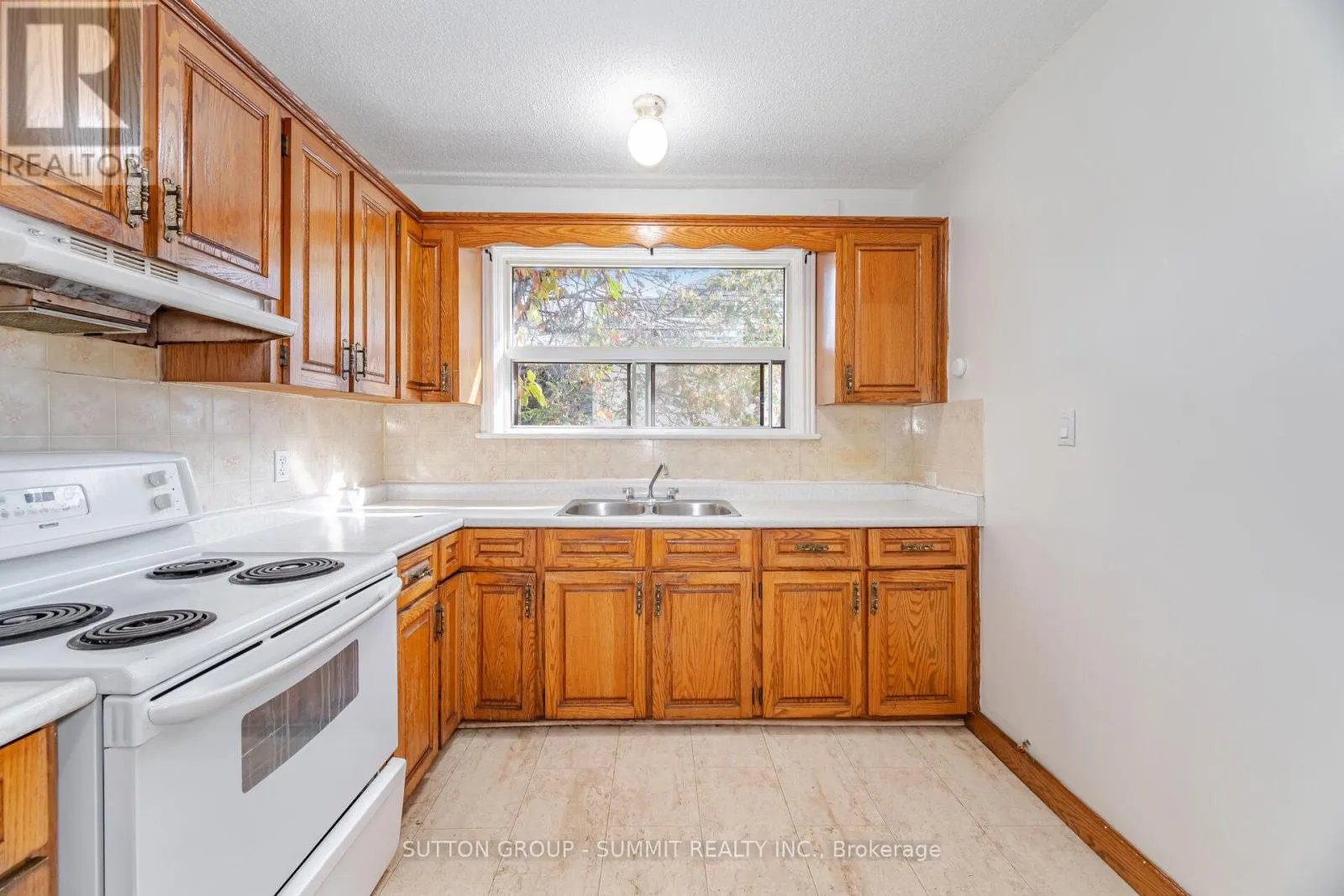 56 ASH CRESCENT