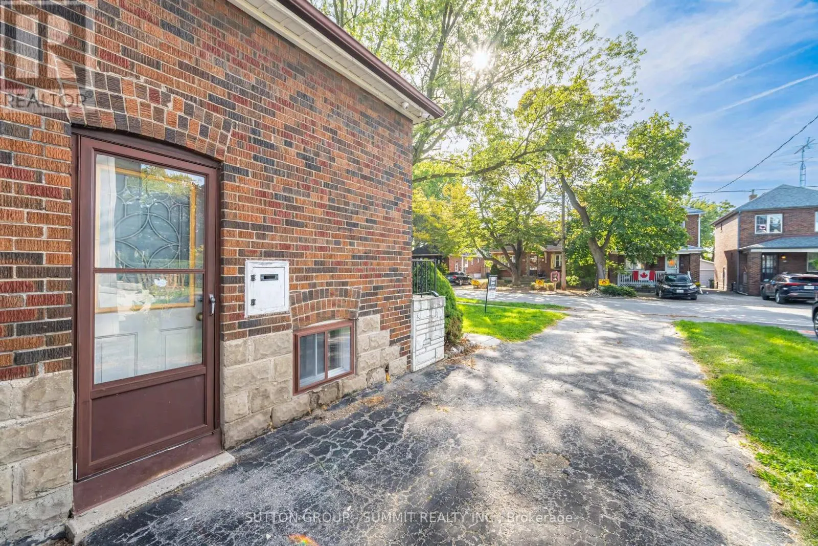 56 ASH CRESCENT