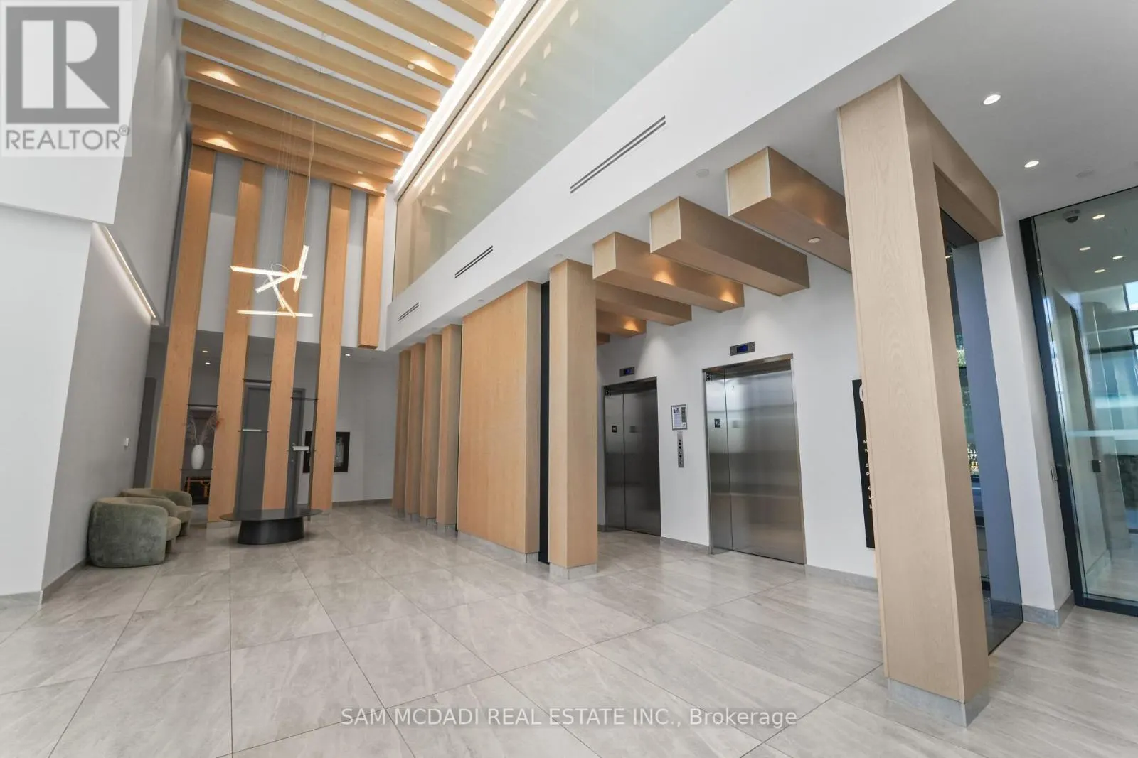 1513 - 86 DUNDAS STREET E