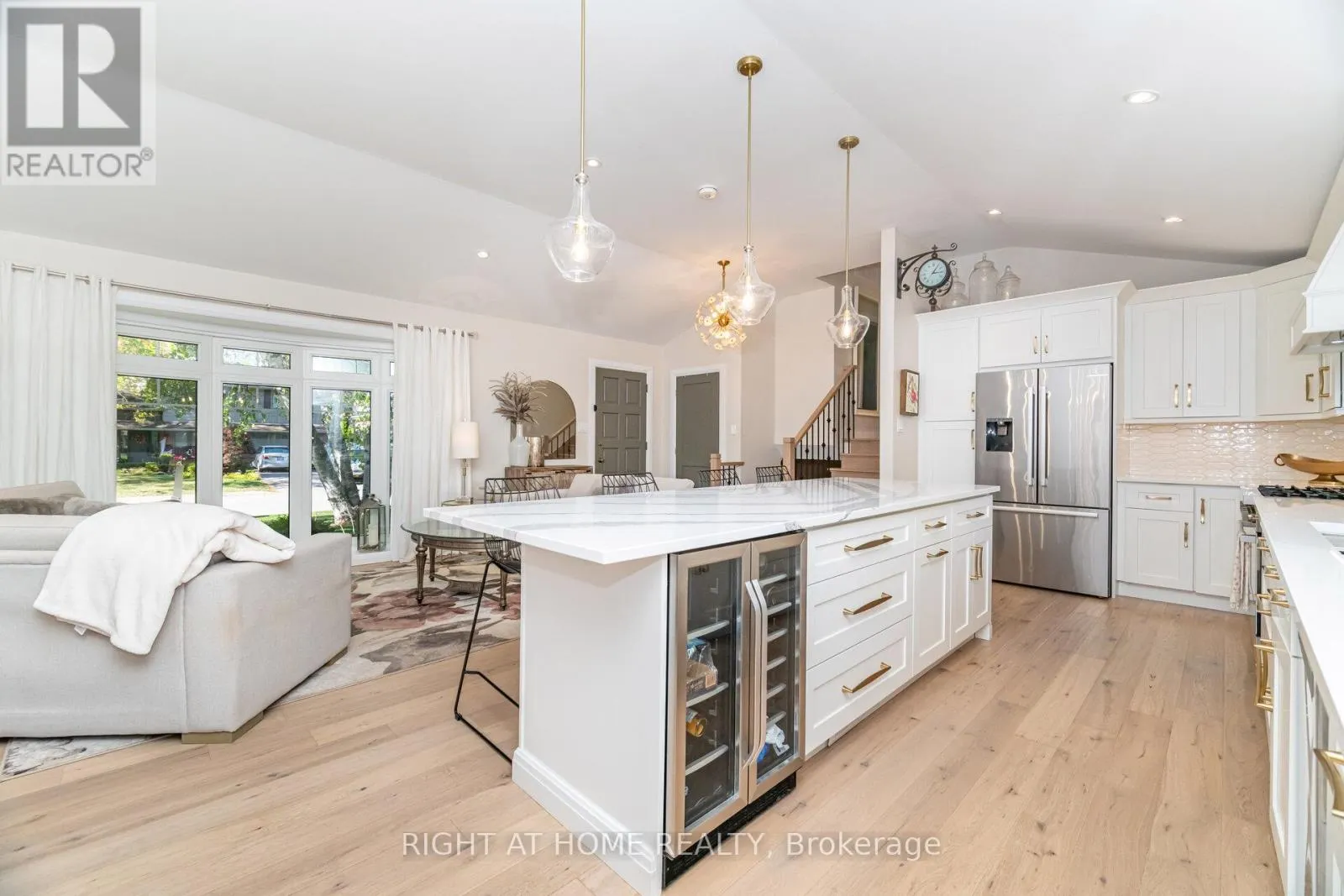 5188 CHERRYHILL CRESCENT