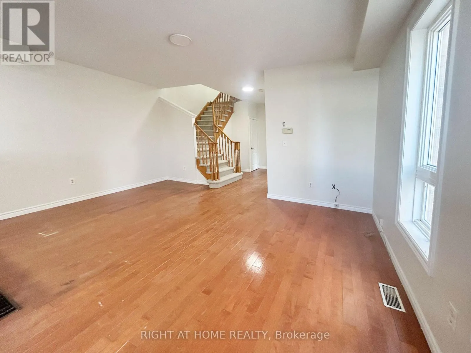3342 FOUNTAIN PARK AVENUE