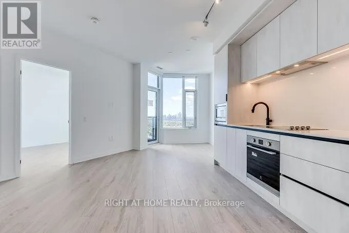2701 - 2495 EGLINTON AVENUE W