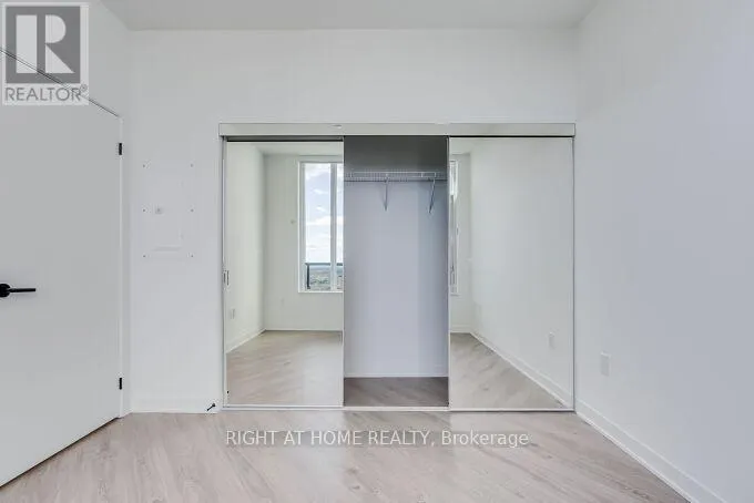 2701 - 2495 EGLINTON AVENUE W