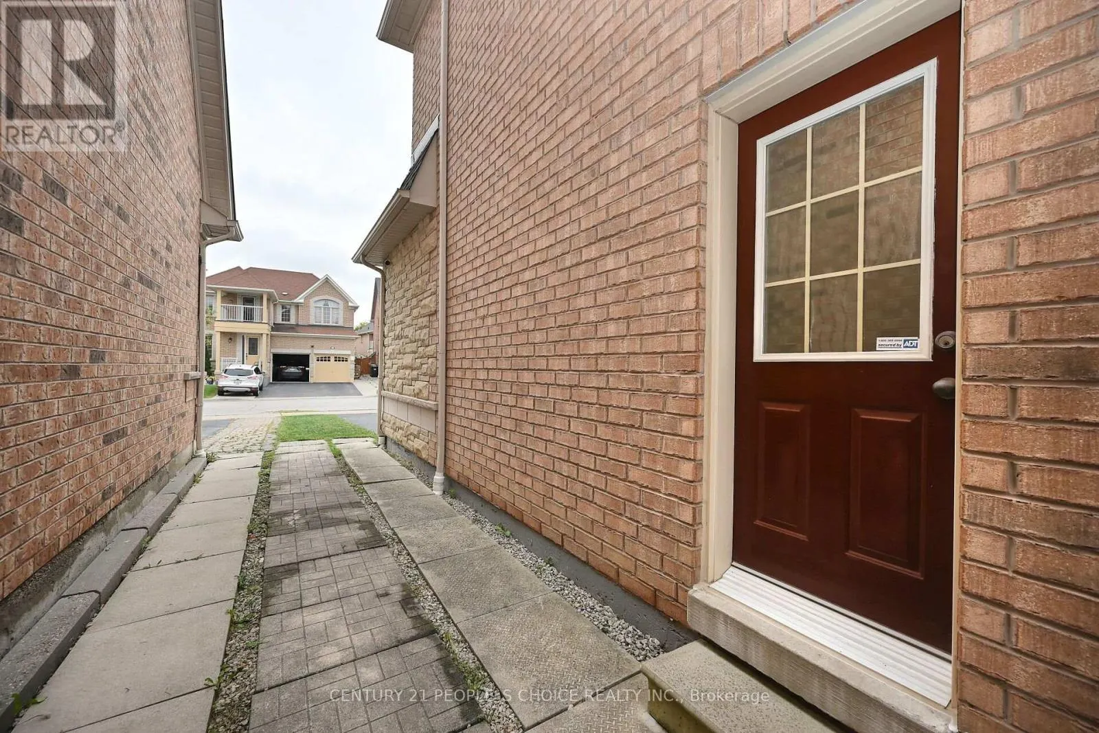 23 LANEBROOK DRIVE