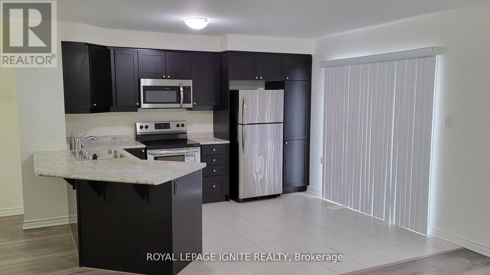 26 - 1125 LEGER WAY