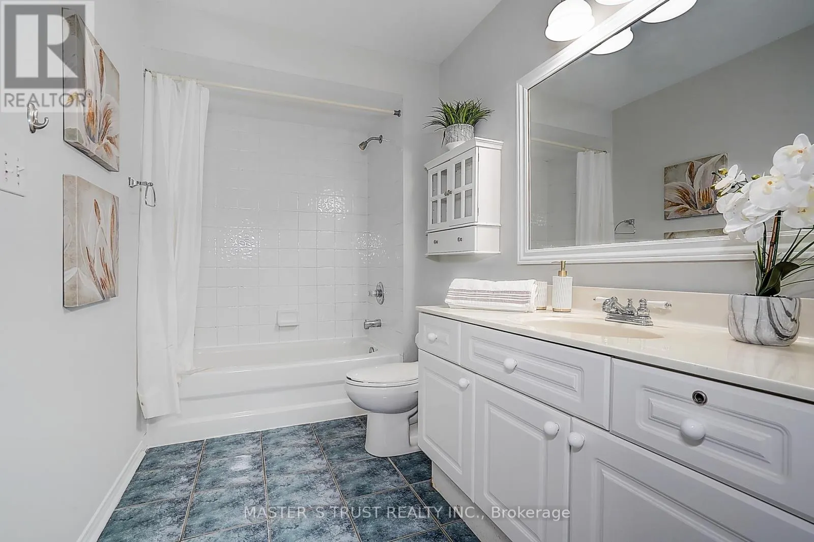 48 - 5535 GLEN ERIN DRIVE