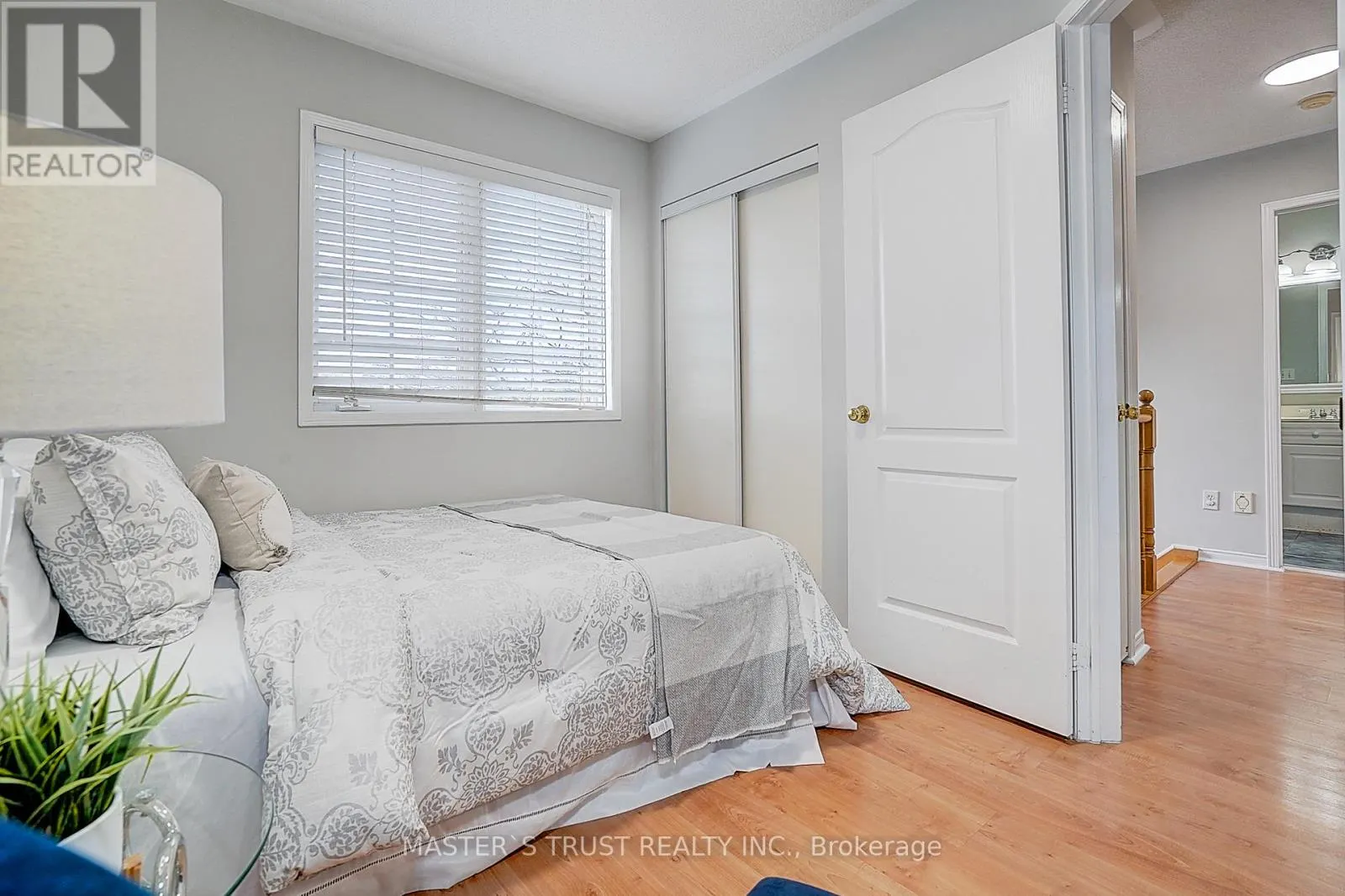 48 - 5535 GLEN ERIN DRIVE