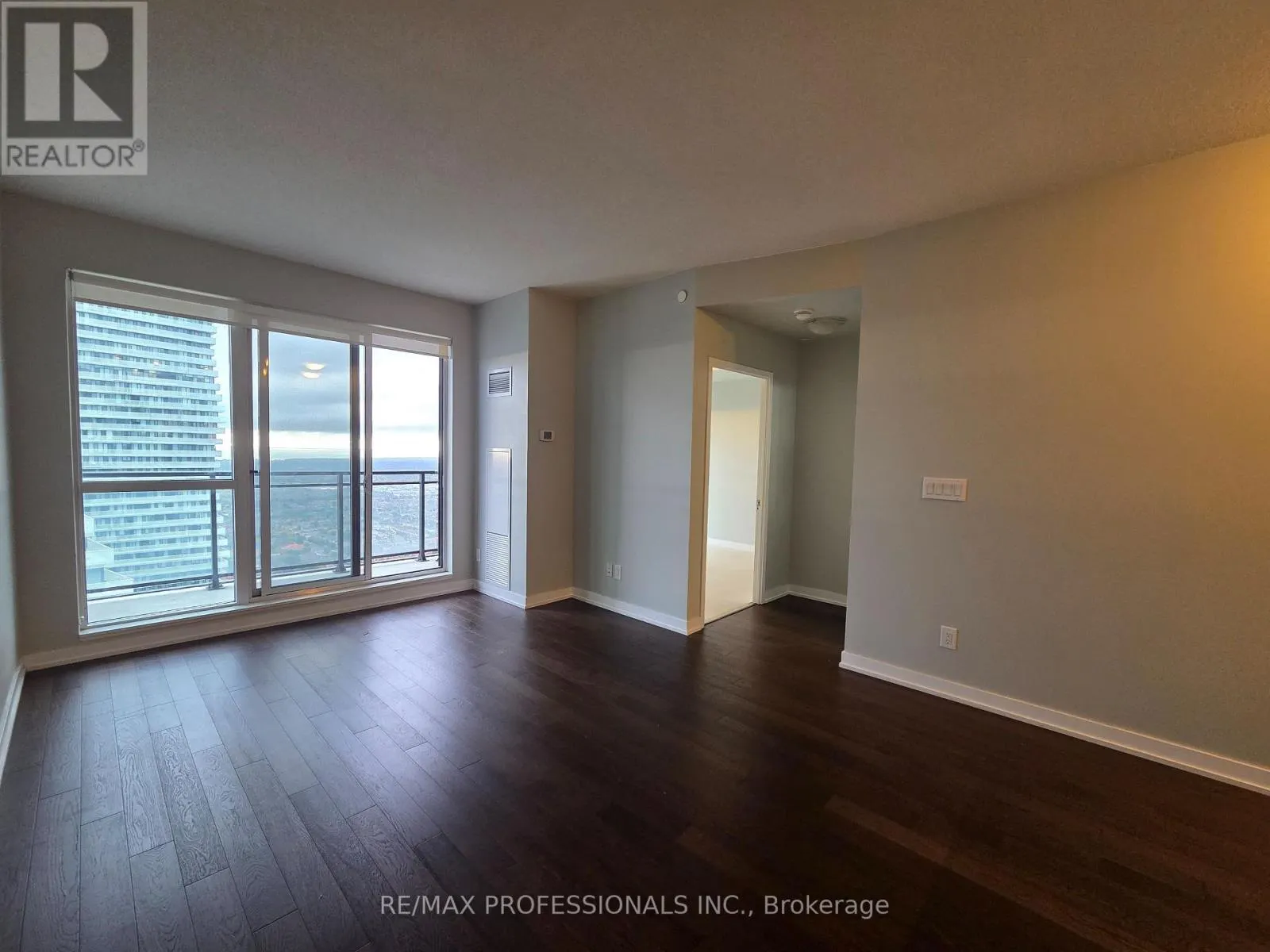 4509 - 4011 BRICKSTONE MEWS