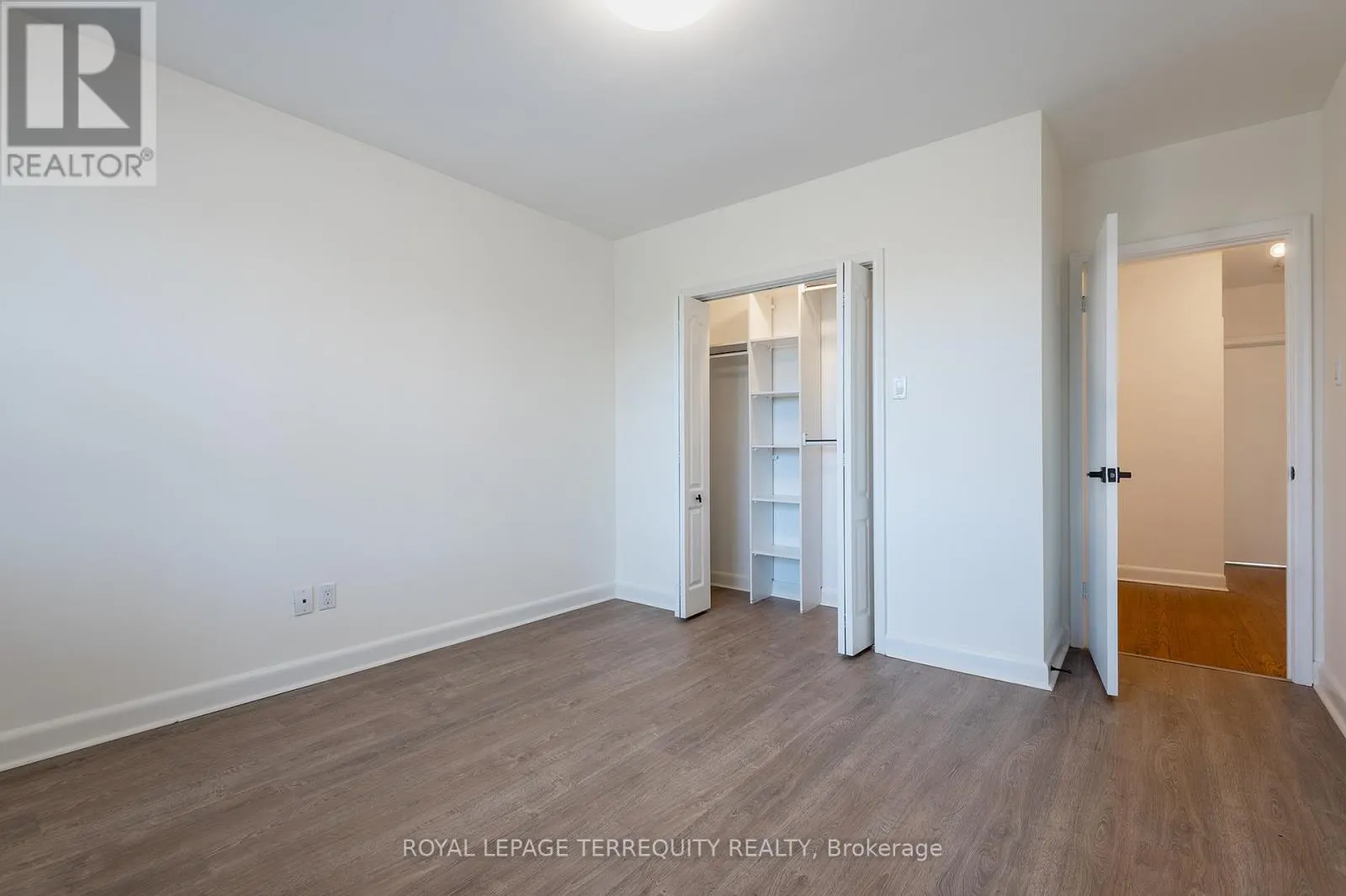 31 RIVERCOVE DRIVE