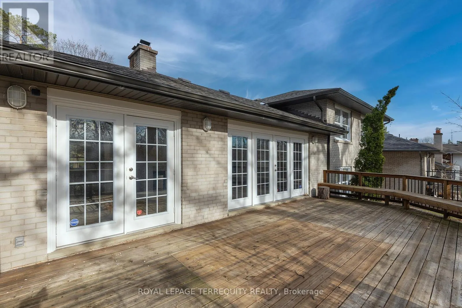 31 RIVERCOVE DRIVE
