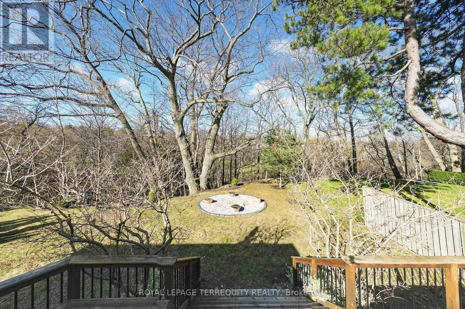 31 RIVERCOVE DRIVE