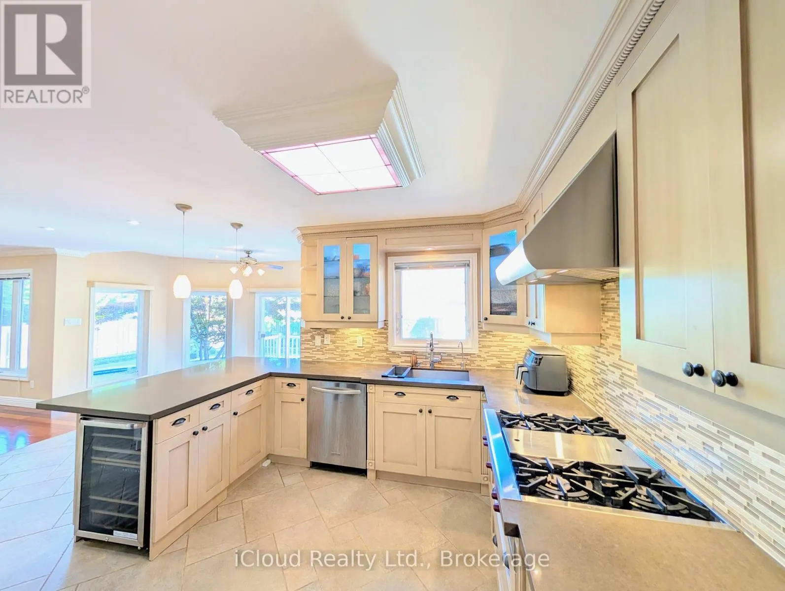3669 BAIRD COURT