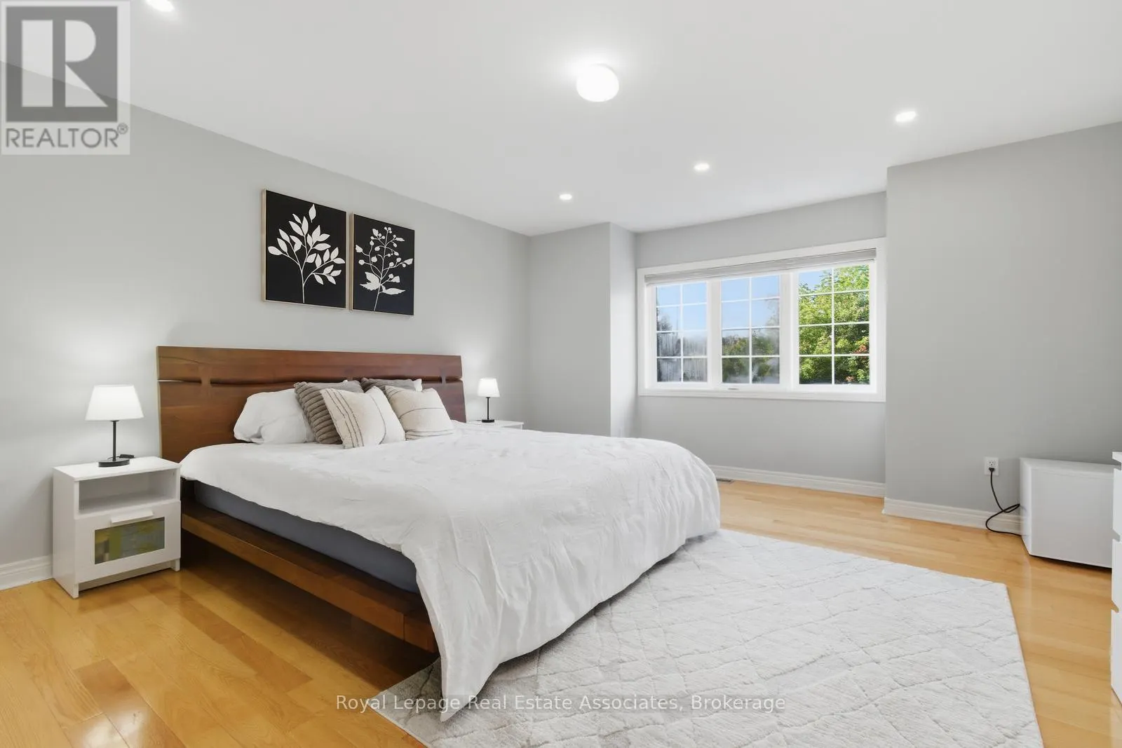 66 MILLHOUSE MEWS