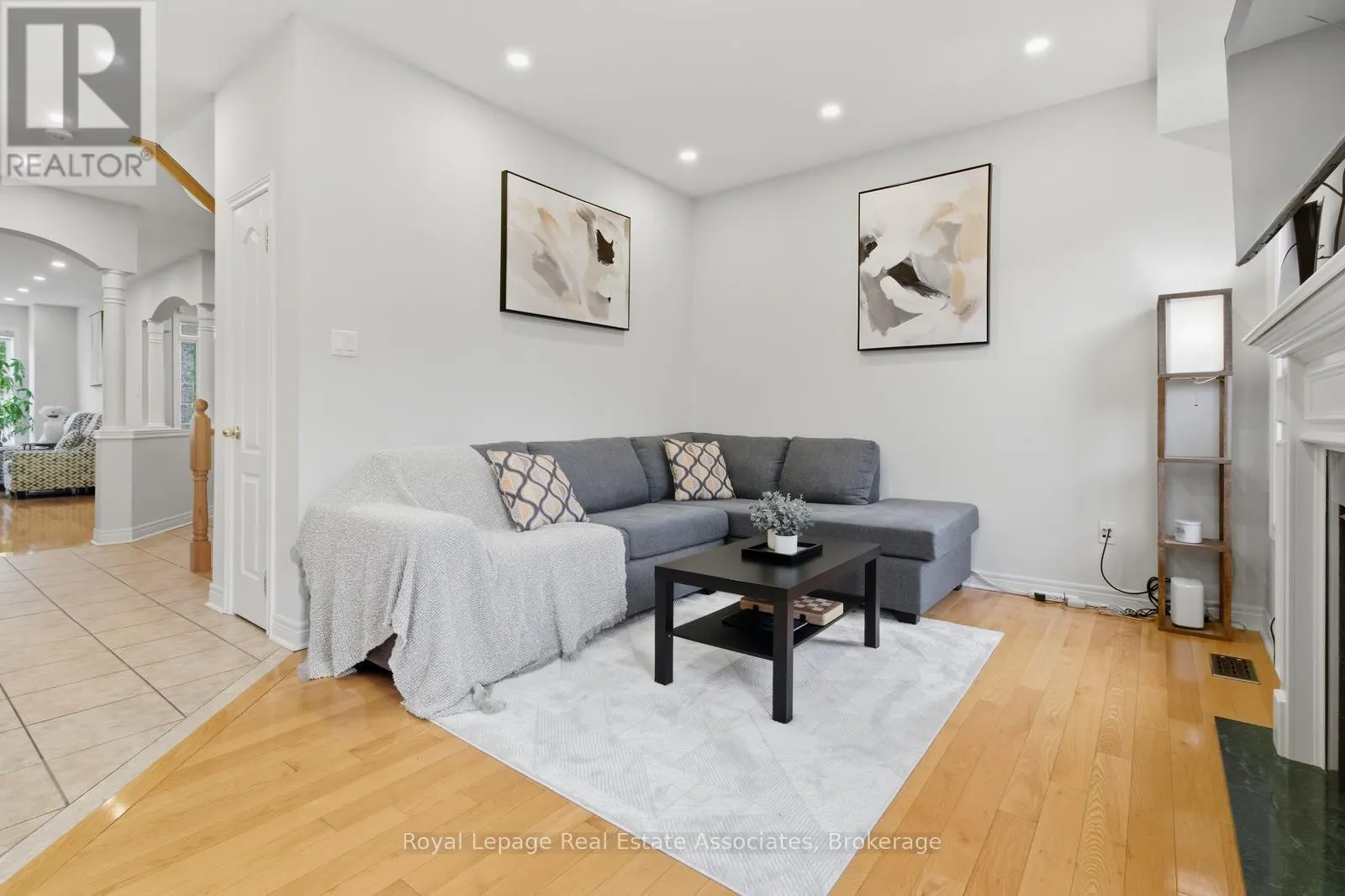 66 MILLHOUSE MEWS